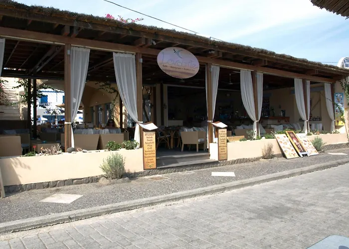 Levante Beach Hotel