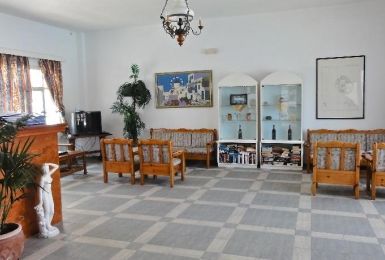 Levante 2* Kamári